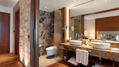 Hotelové izby so sprchovacím WC Geberit AquaClean